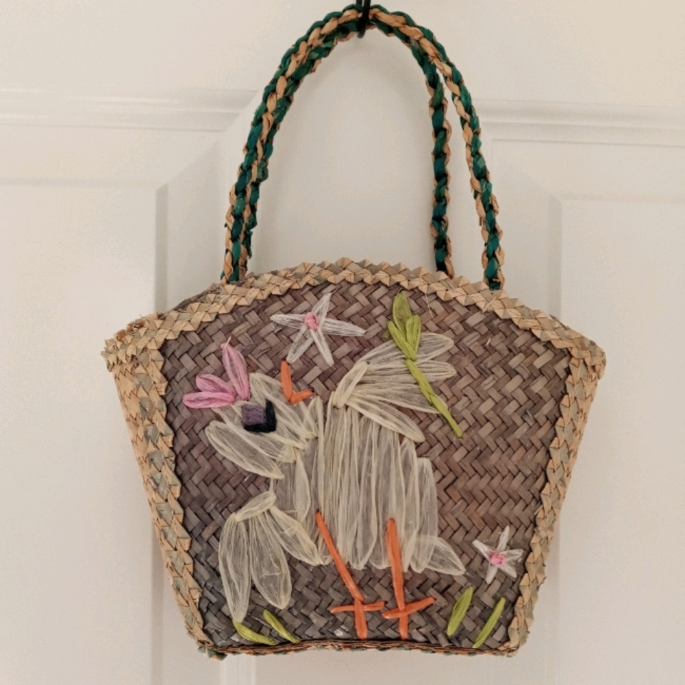 Vintage Cottage Core Woven Basket Purse Decor